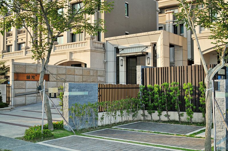 2010綠光＋
